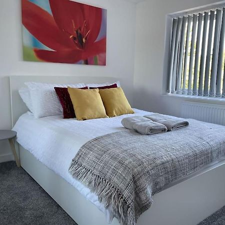 Paradigm House, Modern 2-Bedroom Duplex Apartment 2, Free Parking, オックスフォード エクステリア 写真